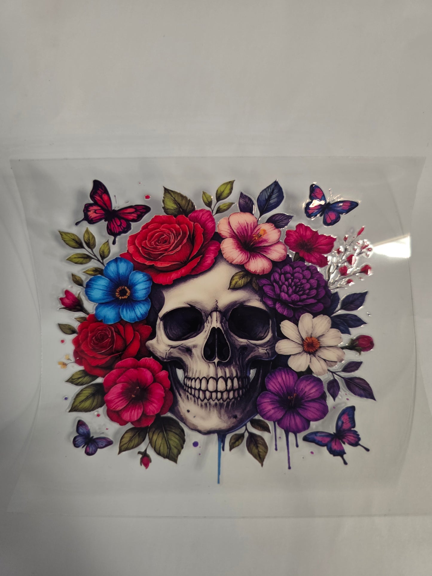 #5 skull red purple flowers