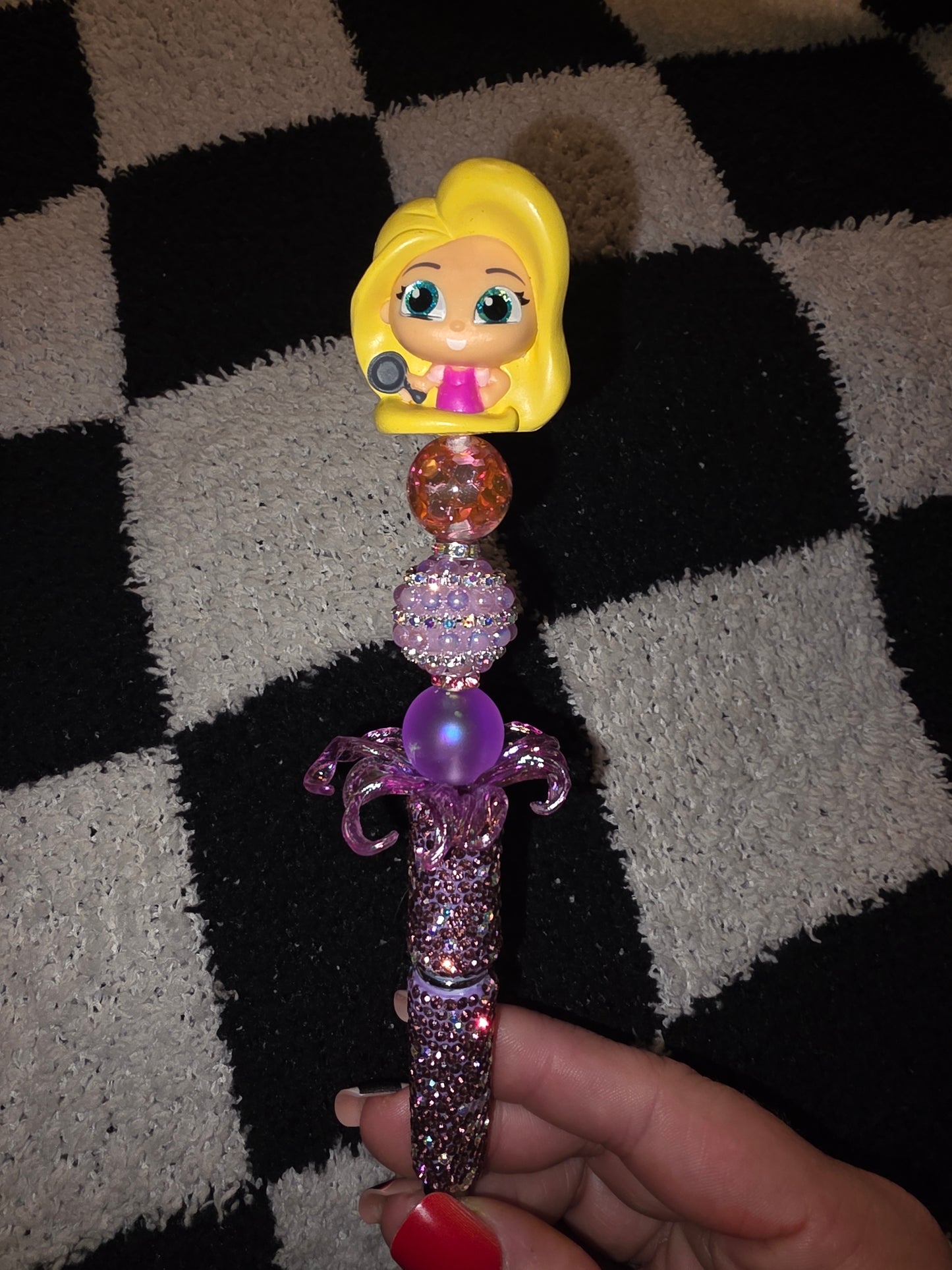 Speciality fancy bead and character pen