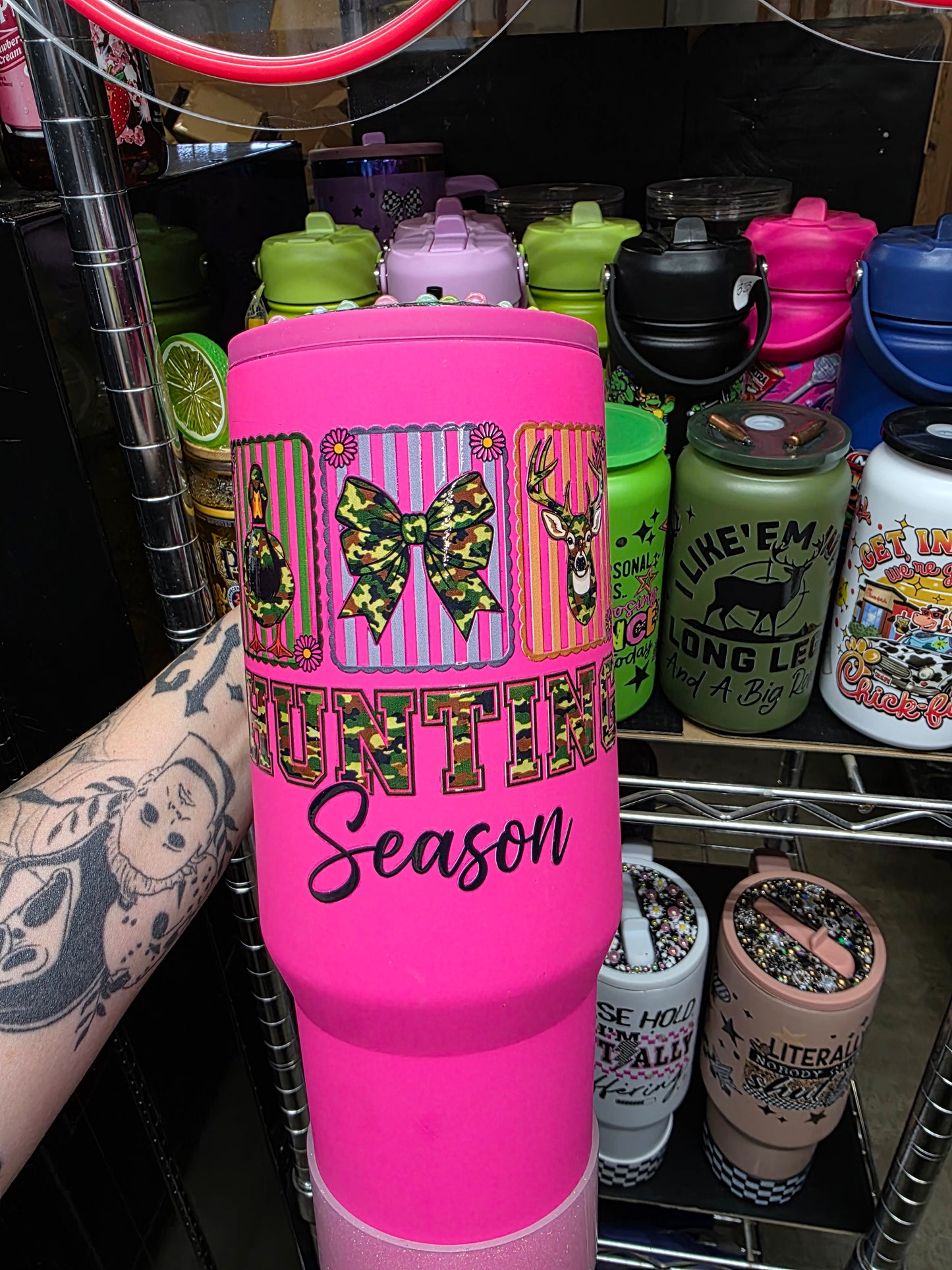 Pink hunting 40oz stainless tumbler w/ lid, boot and charm