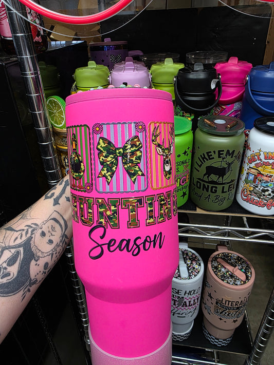 Pink hunting 40oz stainless tumbler w/ lid, boot and charm